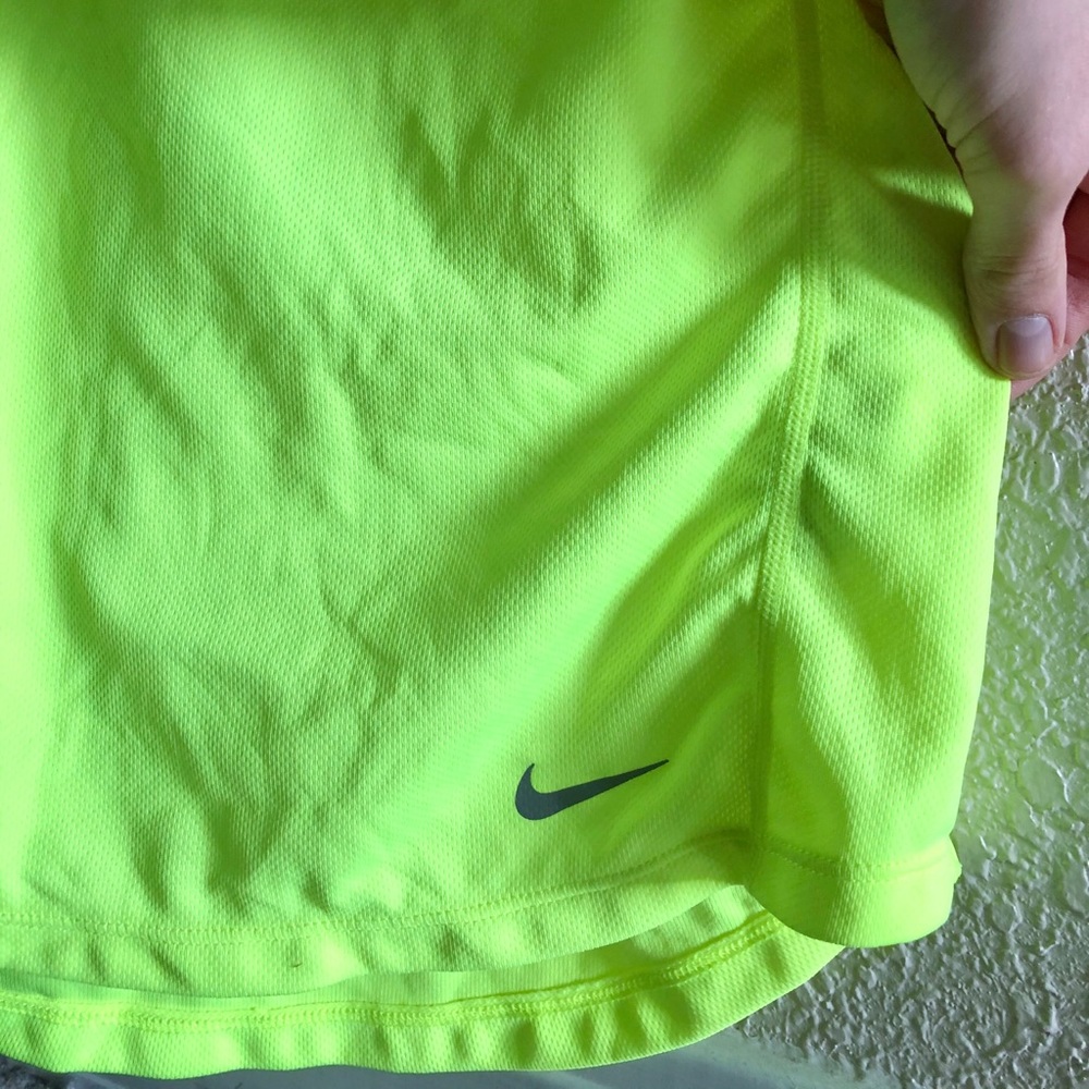 Nike Tanktop - Picture 3 of 6
